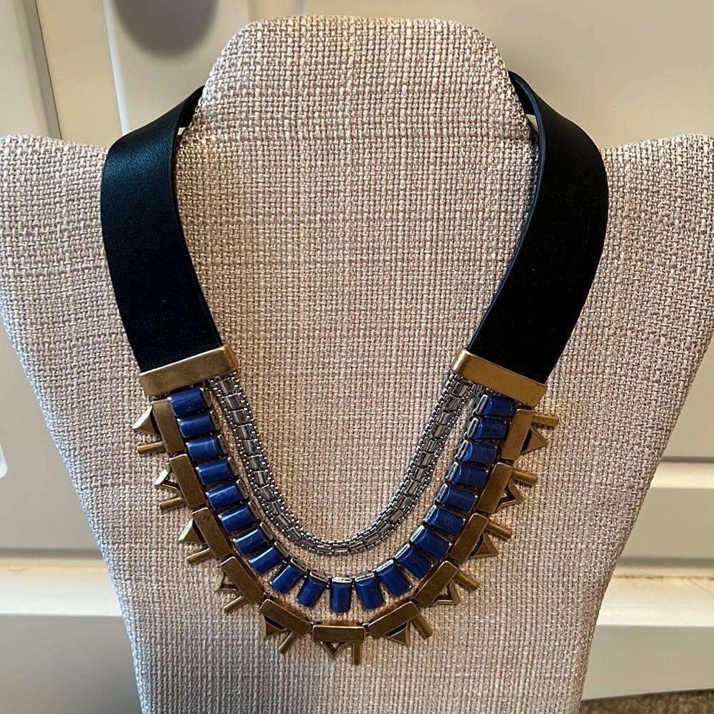 Stella & Dot Reversible leather gold silver necklace jewelry blue